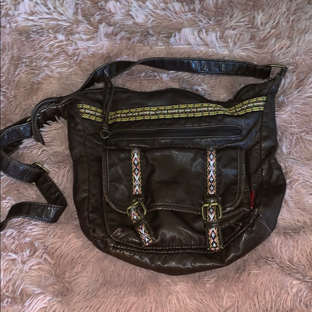 Brown leather crossbody bag